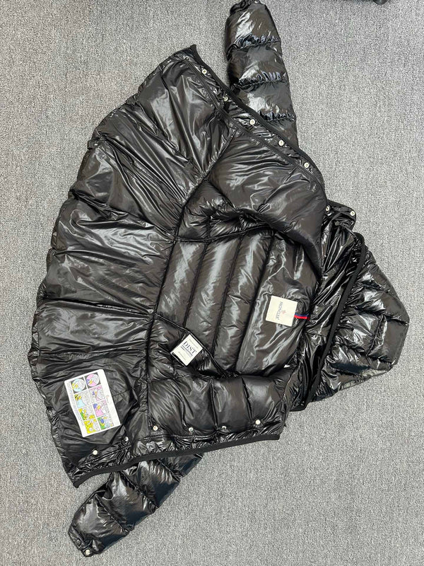 Moncler 25 Jacket Glossy Black Polyester 288452