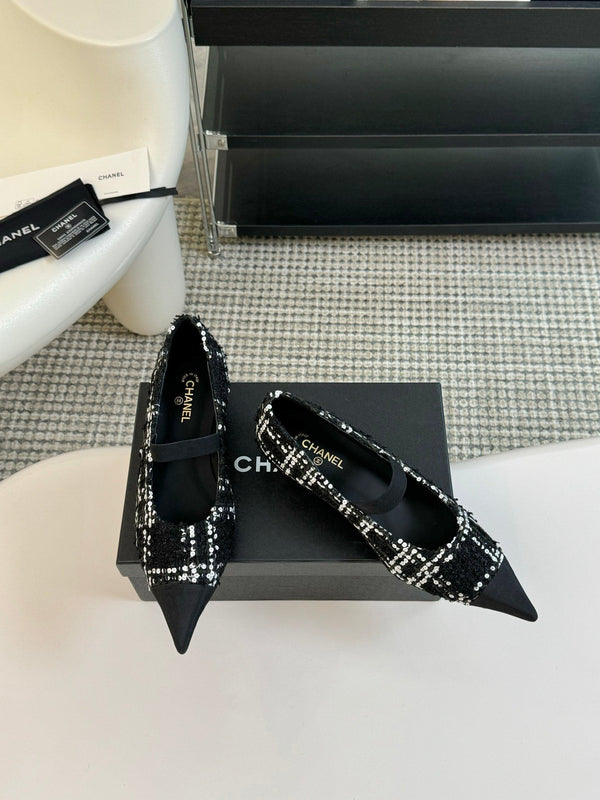 CC MARY JANE IN BLACK MIX WHITE WOOL TWEED