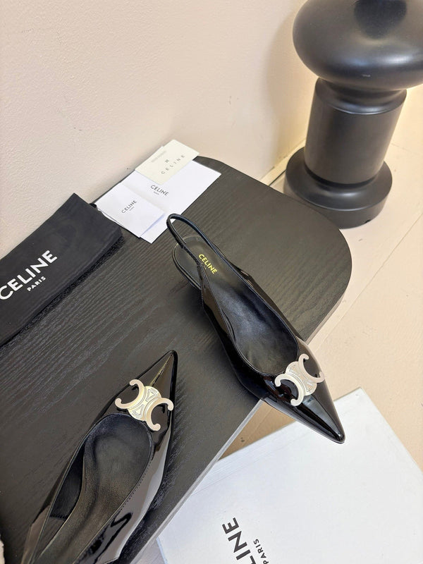 CELINE Alma Triomphe Slingback in pelle di vitello verniciata nera 235705