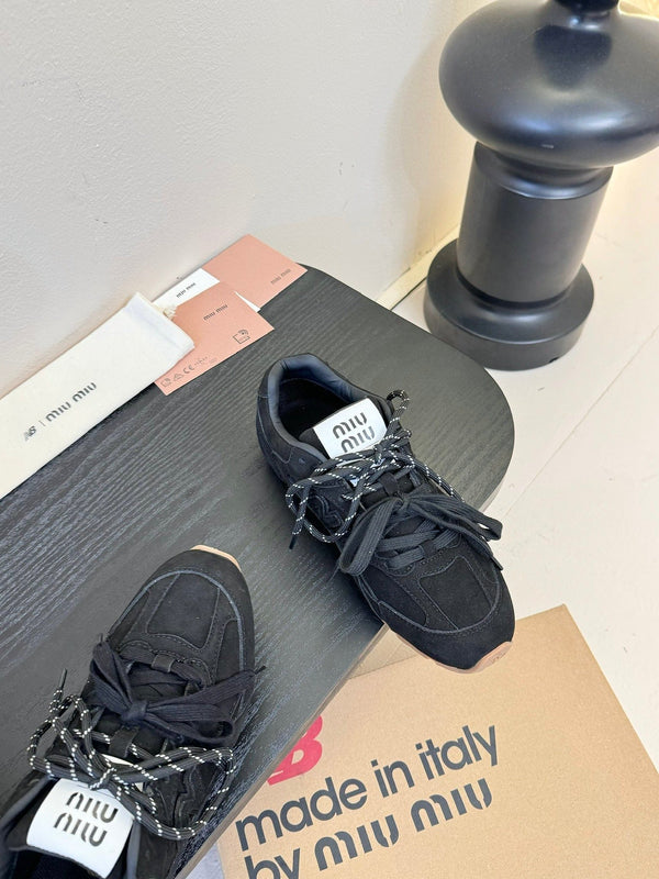 Miu x NB Sneaker Black Suede 235809