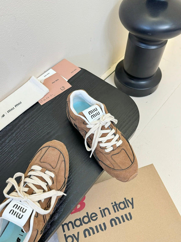 Miu x NB Sneaker Brown Suede 235810