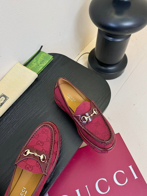 Mocassino con zeppa GC 2025 Horsebit in tela rossa e pelle bovina 296842