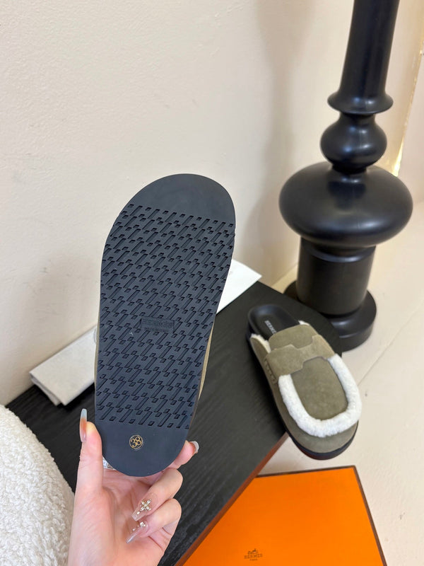 HM slippers birkenstocks olive green suede 478433