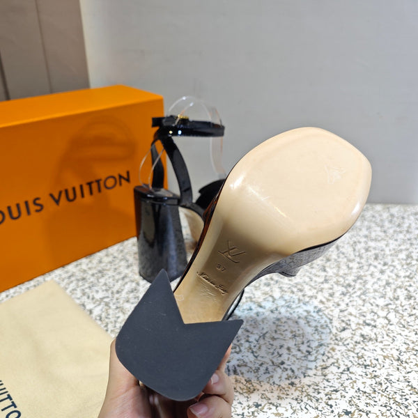 LV Shake Platform Sandal 110mm Black Patent Leather 456141