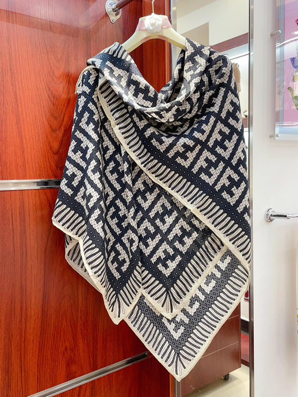 FF PONCHO 140 CM SCRAF IN BLACK MONOGRAM SILK CASHMERE