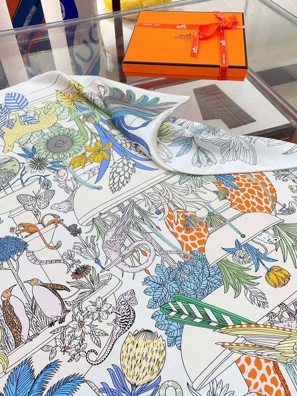 Precious Paradise Scarf 90 CM In Colorful Silk Twill  234592