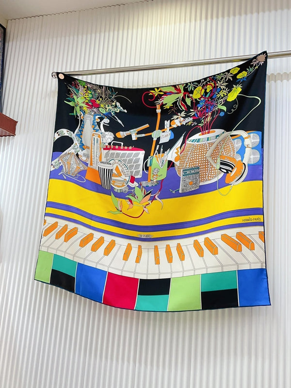 En Studio Scarf 90 CM In Colorful Silk Twill  235407