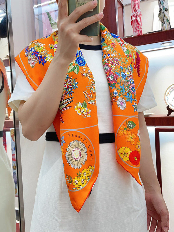 Planifleurs scarf 90 CM In Orange Colorful Silk Twill 249919