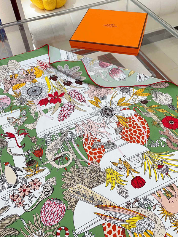 Precious Paradise Scarf 90 CM In Green Colorful Silk Twill 294486