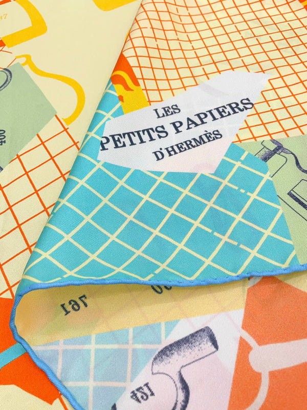 Les Petits Papiers d'Hermès Scarf 90 CM IN Colorful Silk Twill 296705