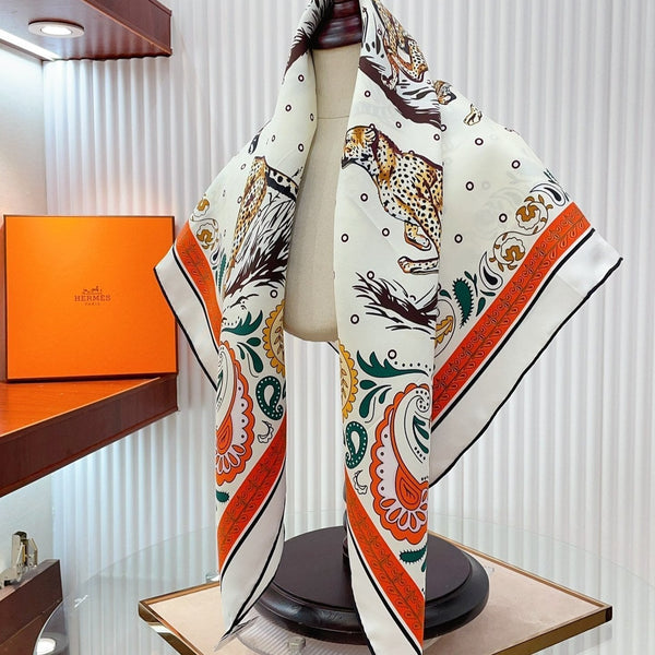 Guepards Bandana Double Face Scarf 90 CM In Colorful Silk 301847