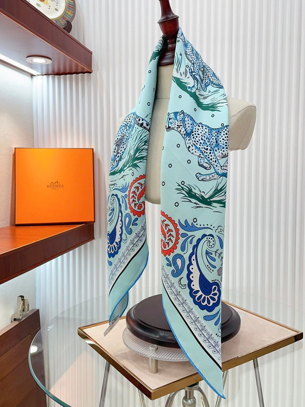 Guepards Bandana Double Face Scarf 90 CM In Colorful Silk 301848