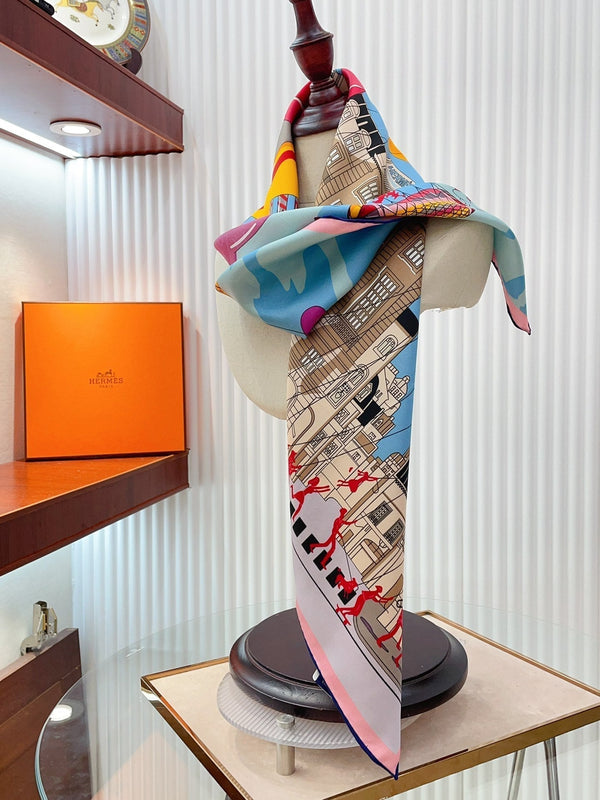 Parade Scarf 90 CM In Light Blue Colorful Silk Twill 310305