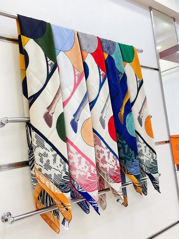 Cavalier en Formes shawl 140 CM In Black Colorful Cashmere And Silk 331716