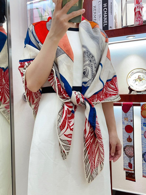 Cavalier en Formes shawl 140 CM In Red Colorful Cashmere And Silk 331717