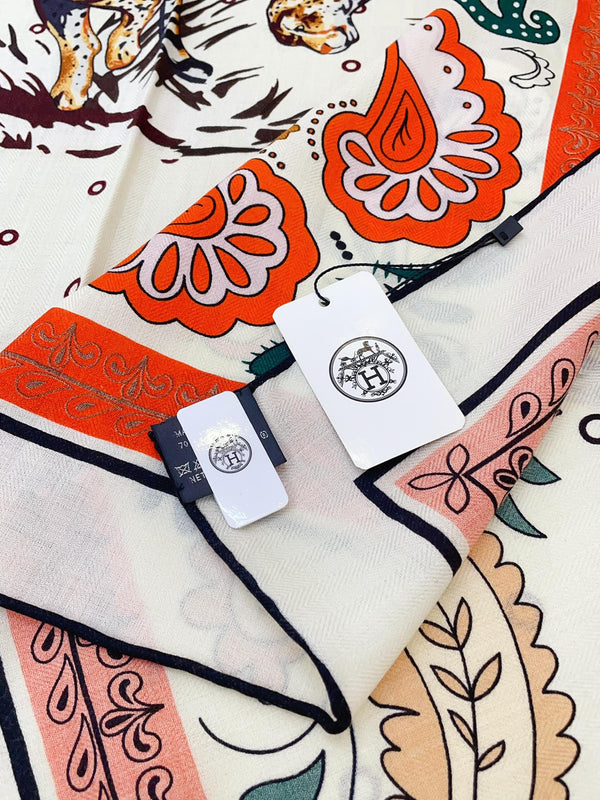 Guepards Bandana Double Face Scarf 140 CM In White Mix Red Colorful Cashmere And Silk 334190