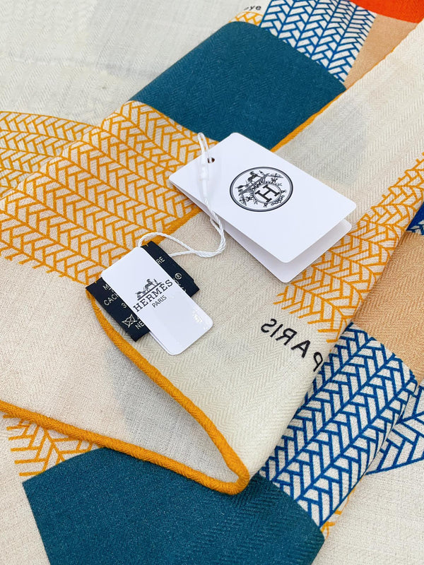 Mon Premier Galop Shawl 140 CM Colorful Cashmere And Silk 357905