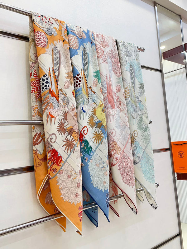 PRECIOUS PARADISE SCARF 135 CM IN COLORFUL CASHMERE AND SILK 379791