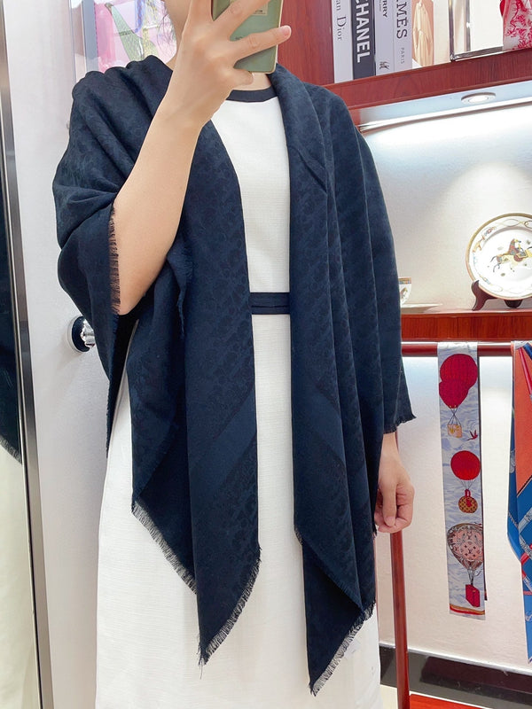 SCIARPA QUADRATA 140 CM IN LANA E SETA BLU NAVY 408662