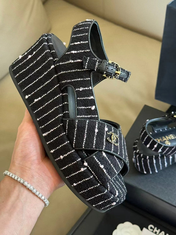 CC CLASSIC WEDGE SANDALS IN BLACK WHITE LAMBSKIN SUEDE