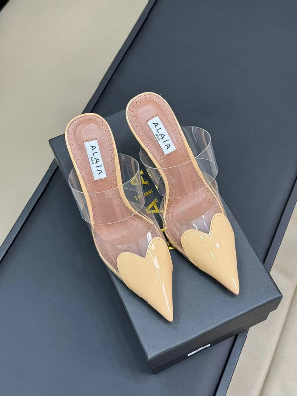 alaia mule 90 optic beige heart lambskin