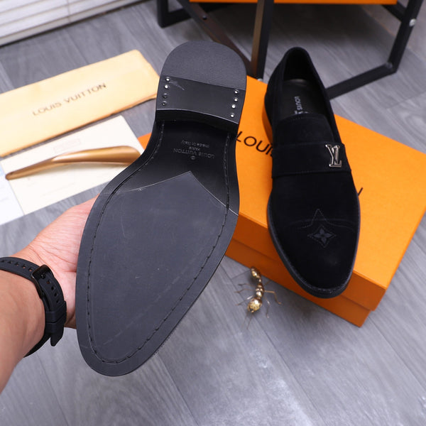 LV LOAFERS IN BLACK SUEDE CALFSKIN WITH SILVER LOGO