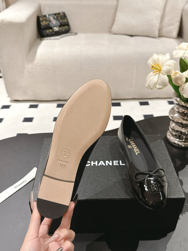 cc 25c ballerina modello cross line in pelle di agnello nera 237482 