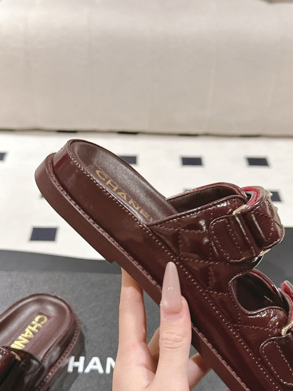 cc 25p logo with pearl mule sandal burgundy leather 237578