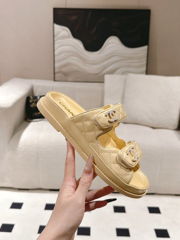 cc 25p logo with pearl mule sandal yellow leather 237582