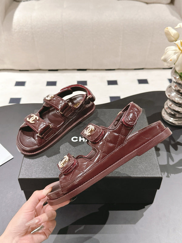 cc 25p logo with pearl sandal burgundy leather 237587