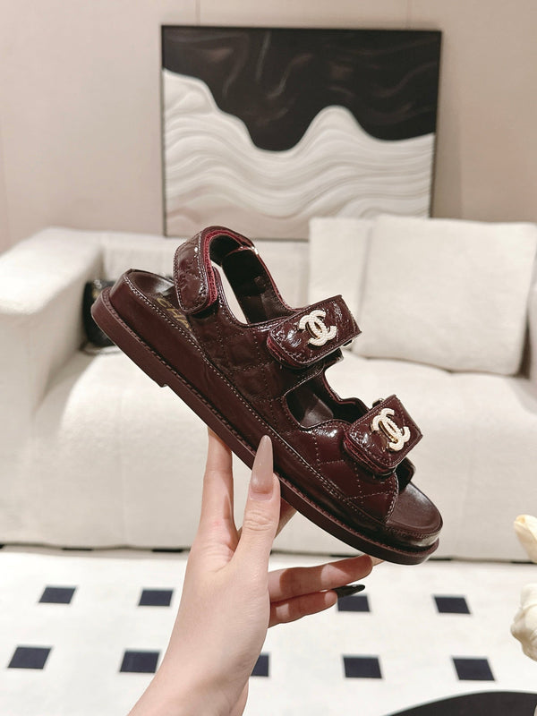 cc 25p logo with pearl sandal burgundy leather 237587