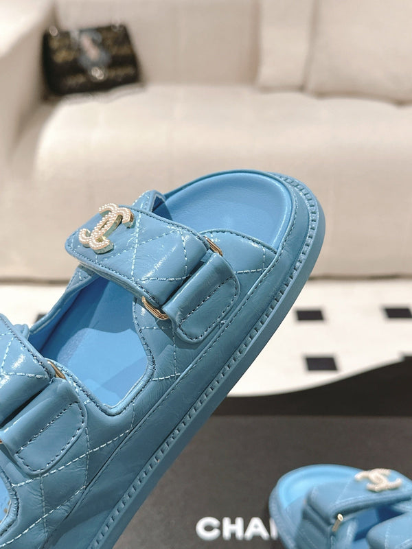 cc 25p logo with pearl sandal blue leather 237588