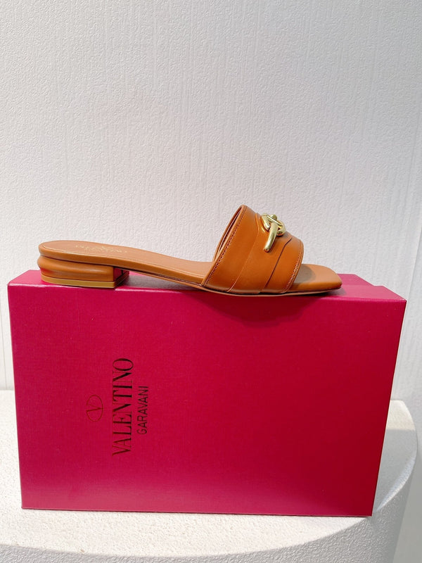 VT Moon Slides in Leather Brown Cowhide 292861