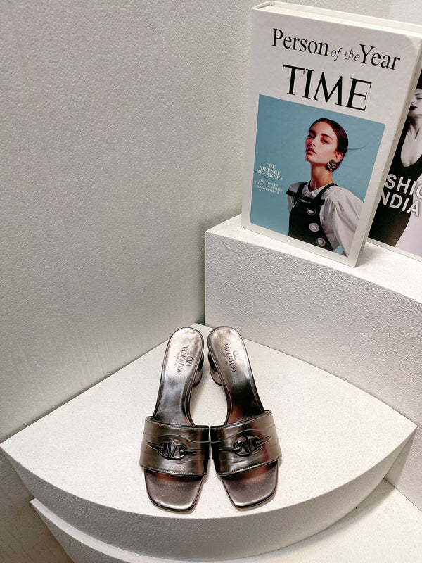 VT Leather Mules Gray Cowhide 292875