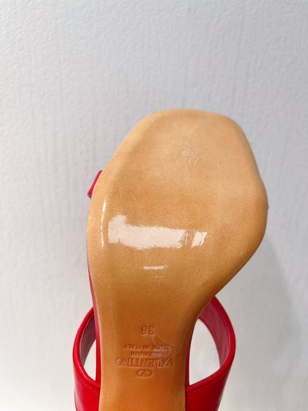VT Heeled Sandal Red Cowhide 292879