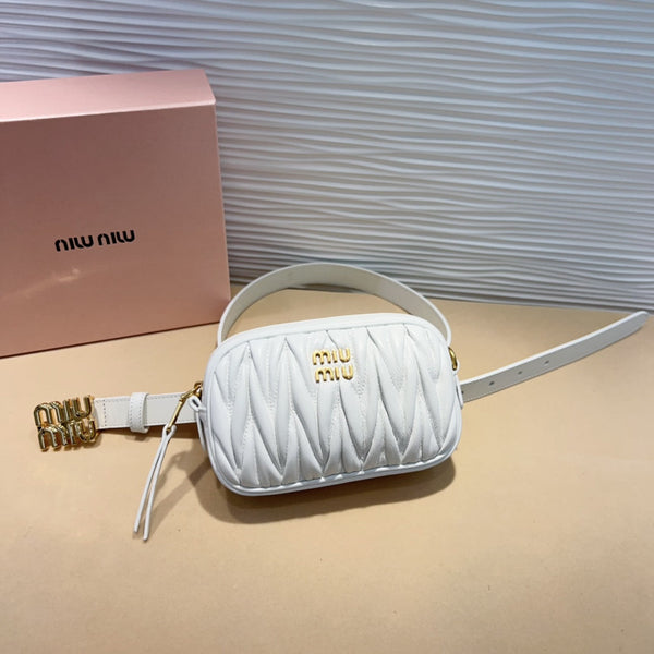 cintura miu bianca 20mm con pochette trapuntata