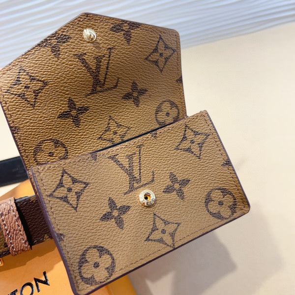 CINTURA MULTITASCHE LV DA 30 MM IN PELLE DI VITELLO MONOGRAMMA MARRONE CAMMELLO CON FERRAMENTA IN ARGENTO