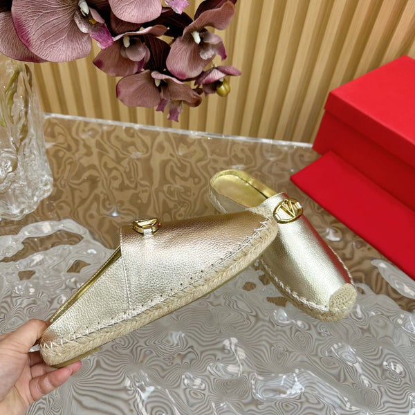 The Bold Edition VLogo Mules Gold Leather