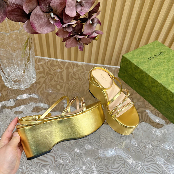 GG PLATFORM SANDAL METALLIC GOLD CALFSKIN WITH CHAINS