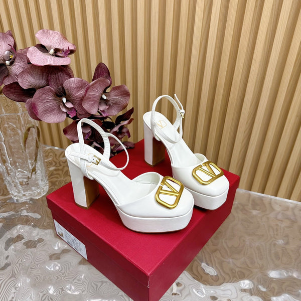 VT Signature 115mm Scarpe con plateau in vernice bianca in vitello 286472