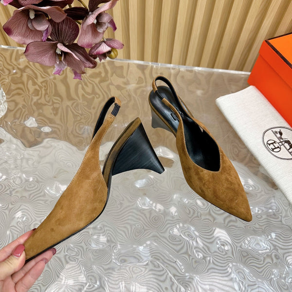 HM Intime 75 Pump Marrone Scamosciato 957095