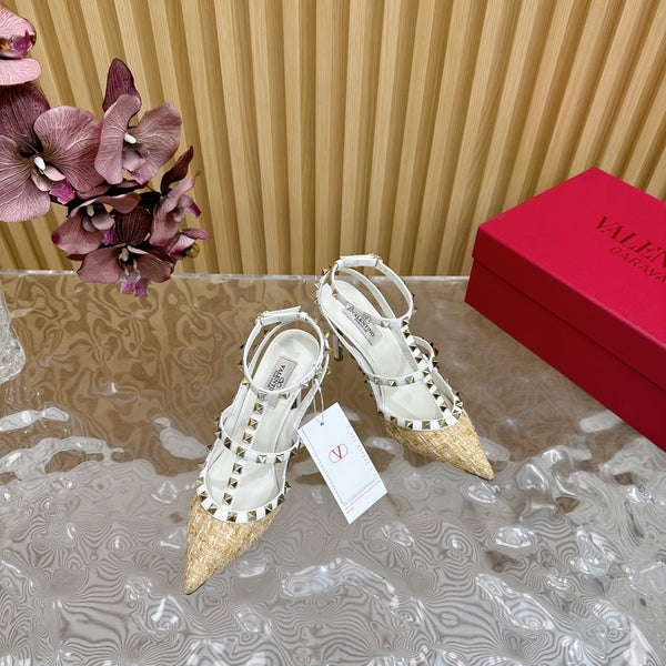 Décolleté Rockstud in tessuto pied de poule bianco e beige scuro e pelle bovina, 95 mm, 102083