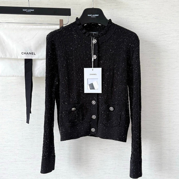 CC 25 Cardigan Black Wool