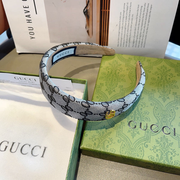 HEADBAND IN LIGHT GRAY MONOGRAM CANVAS 406053