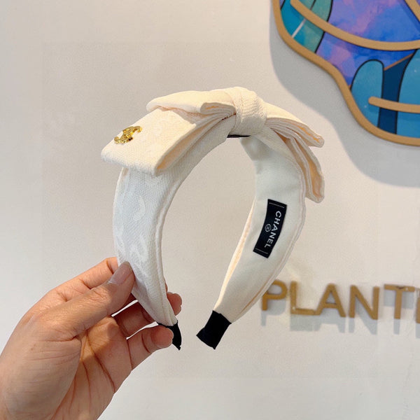 WHITE FABRIC HAIRBAND 418884