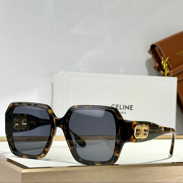 TRIOMPHE SUNGLASS CL40251U IN ACETATE