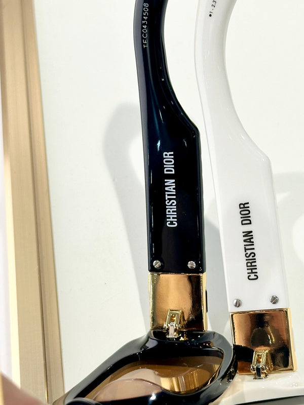 OCCHIALI DA SOLE MONTAIGNE LABY99.22 A3I IN ACETATO