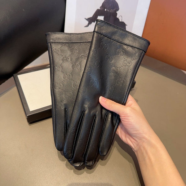 GLOVES IN BLACK EMBOSSED LAMBSKIN 423484