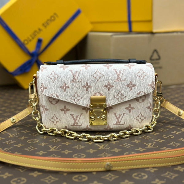 pochette metis east west 21.5 monogram dune canvas