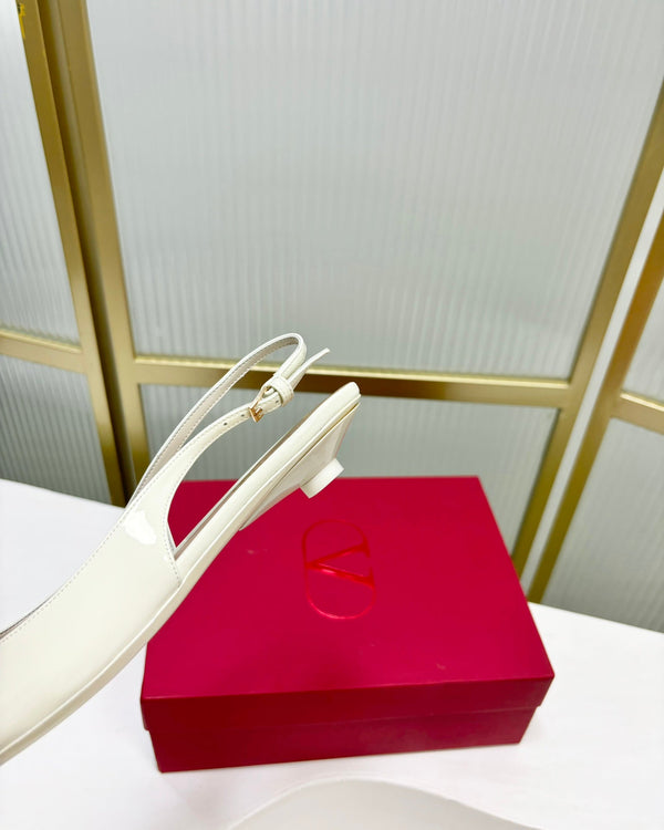 VLogo Slingback Ballerina 20mm In Glossy White Cowhide 843655